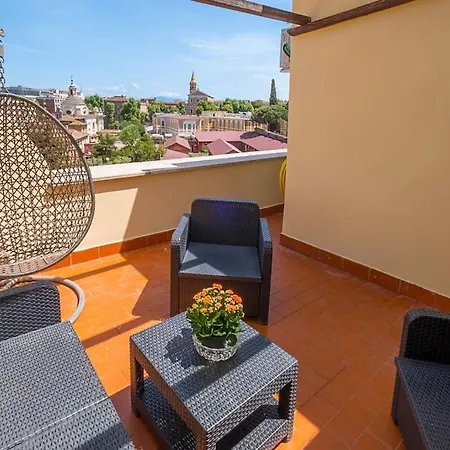 Ht Bilo Colosseo With Terrace Apartment *